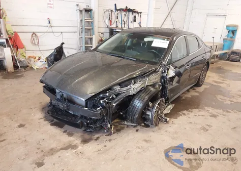 2020 Hyundai Sonata Hybrid Sel z USA, uszkodzony, nr VIN KMHL34JJ6LA015485